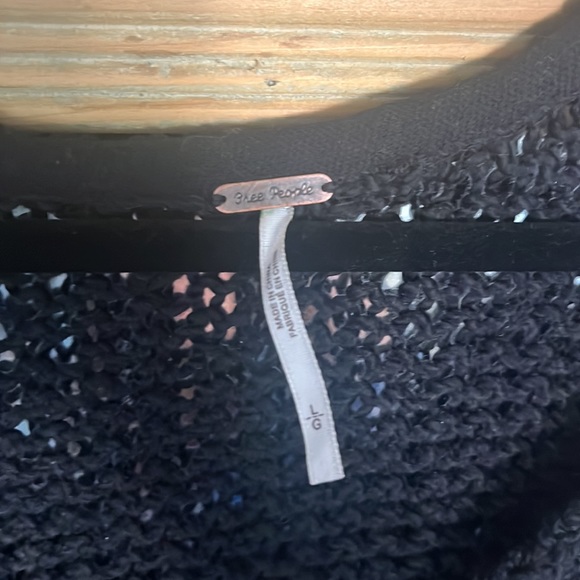 EUC Free People Sunday Shore Sweater size L - Picture 5 of 6